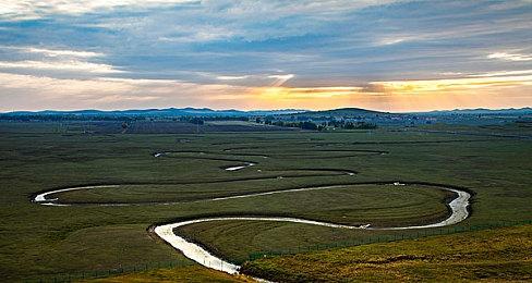 东方古风模拟经营游戏《筑城与探险》现已上线Steam试玩版！